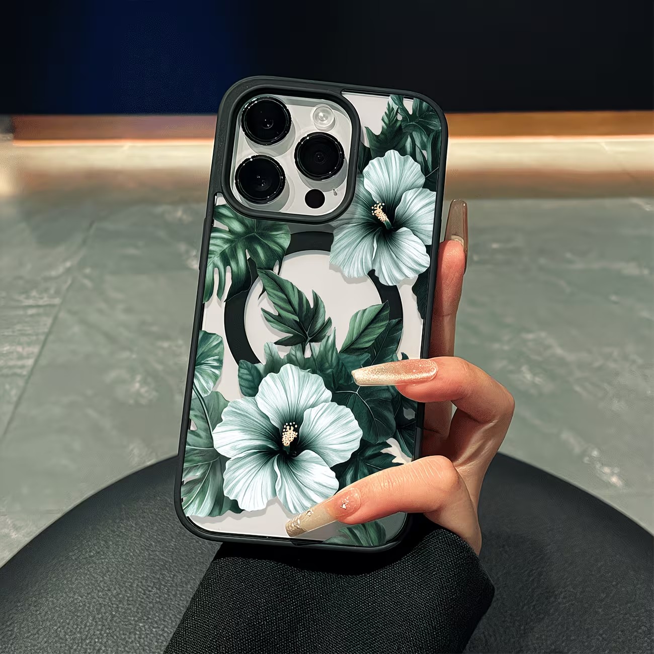 Phone Cases Magsafe - グリーンフローラルプリントのiPhoneケース iPhone 17 16 15 14