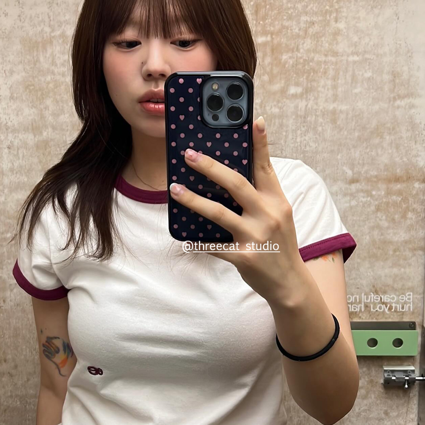 韓国のカラフルな水玉模様の黒縁マット仕上げのiPhoneケー - Phone Cases Polka Dot のレビューと価格