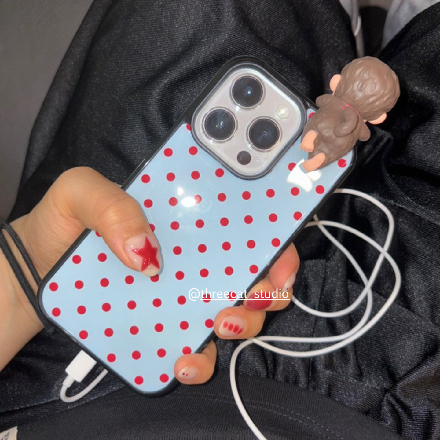韓国のカラフルな水玉模様の黒縁マット仕上げのiPhoneケー - Phone Cases Polka Dot のレビューと価格