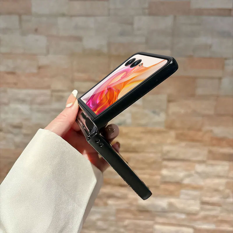 モトローラ Razr 50 40 60 70 Ultra 2 - Phone Cases Rimowa のレビューと価格