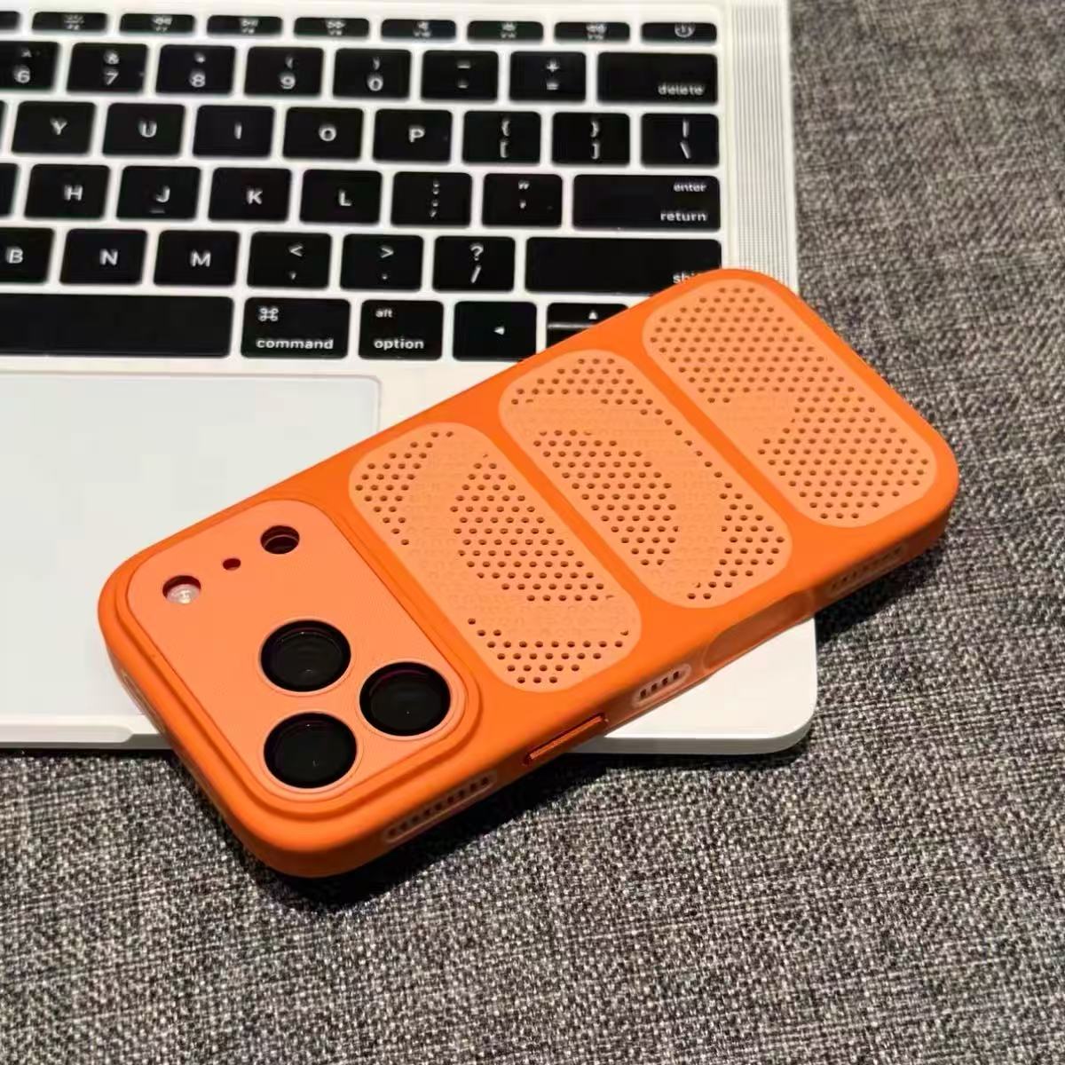 高級放熱磁気マグセーフ対応ケース iPhone 12 13  - Heat Dissipation Case のレビューと価格